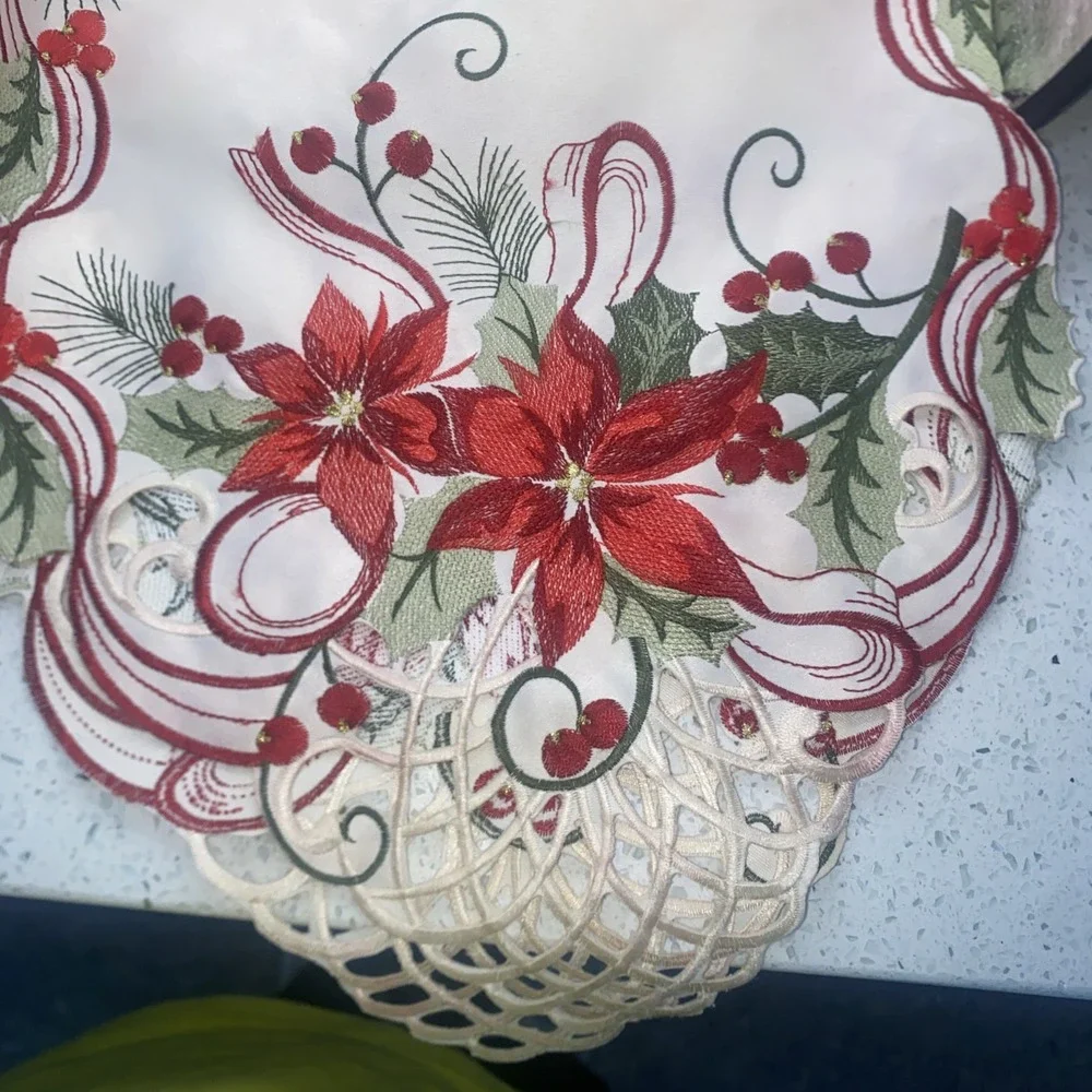 Secret Celebrity Embroidered Table Runner 16x72‎ Holiday Christmas Poinsettia